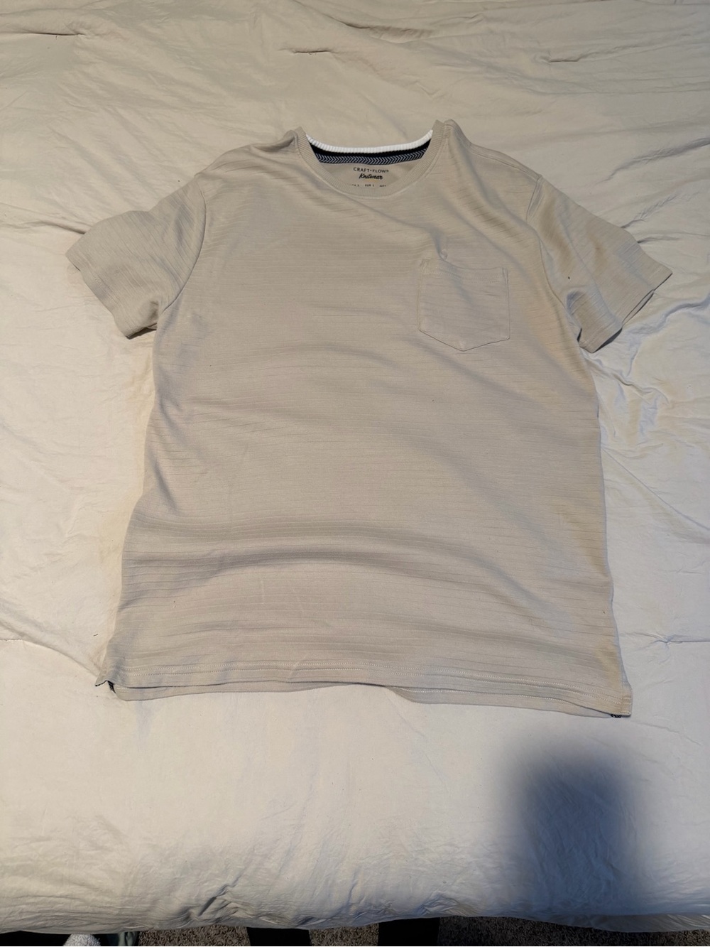 Men's Short-Sleeve Pocket Tee in Light Cream - Unbranded